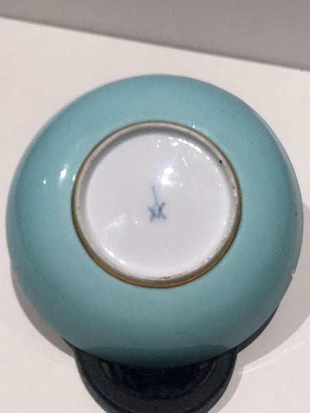 Meissen Turquoise Ground Cup & Saucer with Courting Couples, circa 1740 #5