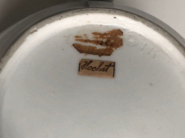 Höchst Porcelain Tea Pot with Tennier Scenes, Circa 1760