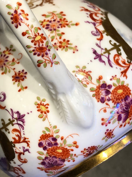 Meissen Porcelain Maskaron Teapot with Kauffahrtei Scenes 1730