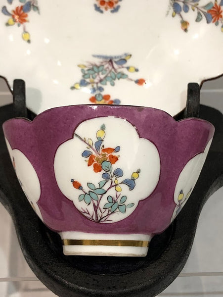 Meissen Porcelain Quatrefoil Kakiemon Tea Bowl & Saucer 1730's