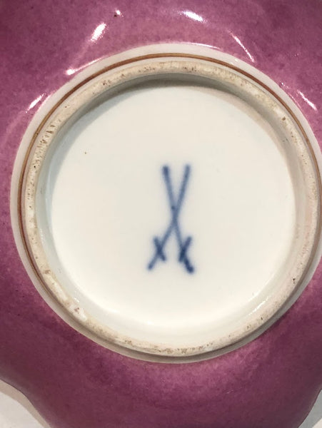 Meissen Porcelain Quatrefoil Kakiemon Tea Bowl & Saucer 1730's