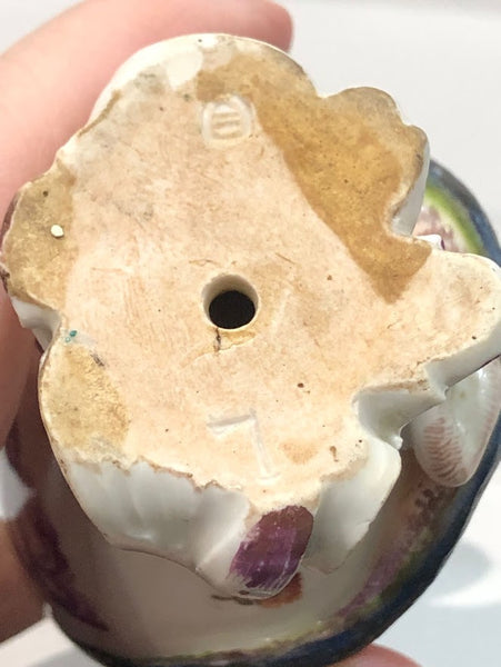 Viennese Porcelain Cups with Du Paquier Salamanders, 1744