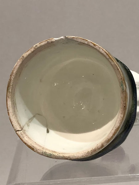 Viennese Porcelain Cups with Du Paquier Salamanders, 1744