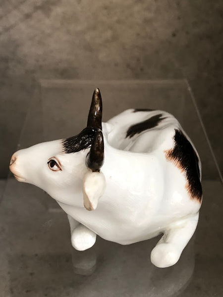 Meissen Porcelain Figurine of a Recumbent Fresian Cow, 1750 #2