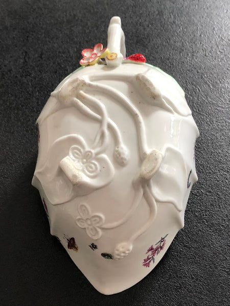 Chelsea strawberry leaf sauceboats, c.1752-55