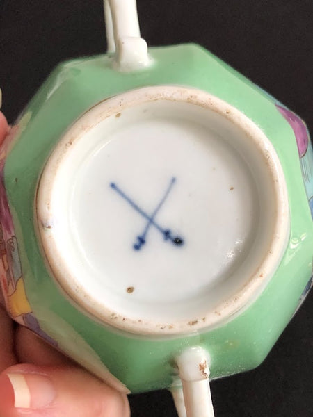 Meissen Porcelain Twin Handled Kakiemon Cup & Saucer 1730, Very Rare