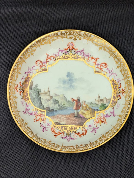 Meissen Porcelain Scenic Saucer with View of Albrectsburg Castle circa 1740, #2