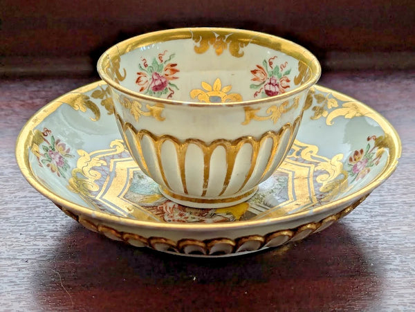 Meissen Porcelain Hausmaler Tea Bowl & Saucer circa 1725, matching Drehers Marks