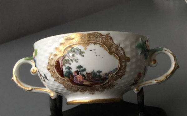 Meissen Porcelain Early 18th C Scenic Ecuelle.