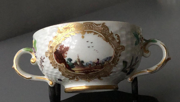 Meissen Porcelain Early 18th C Scenic Ecuelle.