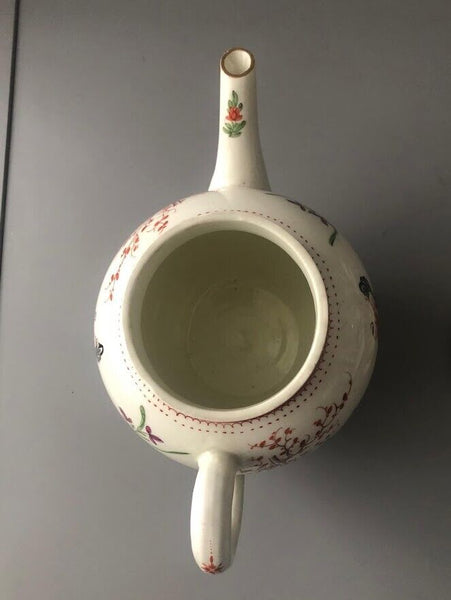 Worcester Porcelain Teapot with Manadarin Family Scene 1765