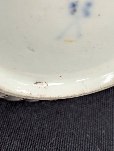 Meissen Porcelain Hausmaler Tea Bowl & Saucer circa 1725, matching Drehers Marks