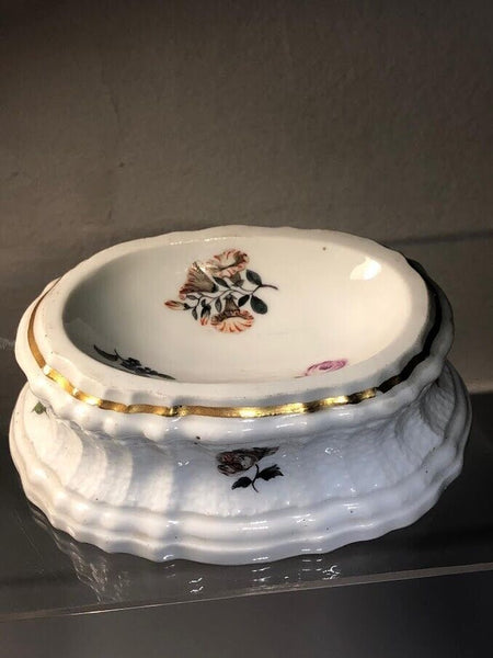 PAIR OF MEISSEN BASKET WEAVE TRENCHER SALTS 1740-1750