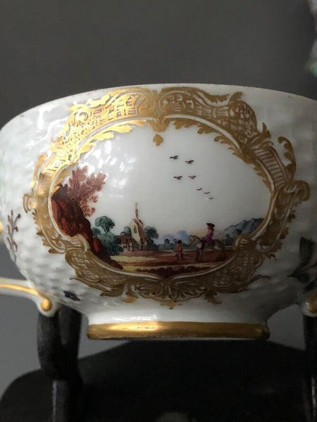 Meissen Porcelain Early 18th C Scenic Ecuelle.