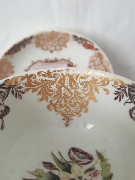 Meissen Scenic Hausmaler Tea Bowl & Saucer ca. 1750.