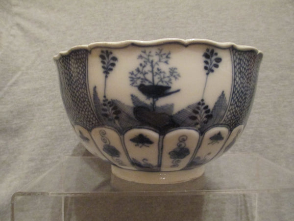 Bol à Slop Moulé Très Rare En Porcelaine De Meissen 1735-40 