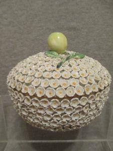 Meissen Schneeballen Lidded Pot with Lemon Finial 1880-1900