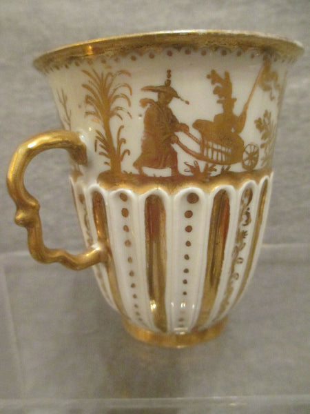 Meissen Porcelain Botteger Chinoiserie Beaker,  Bartholomäus Seuter 1725  (1)