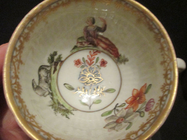 Tasse et soucoupe côtelées en porcelaine de Meissen Hausmaler Strawflower 1740