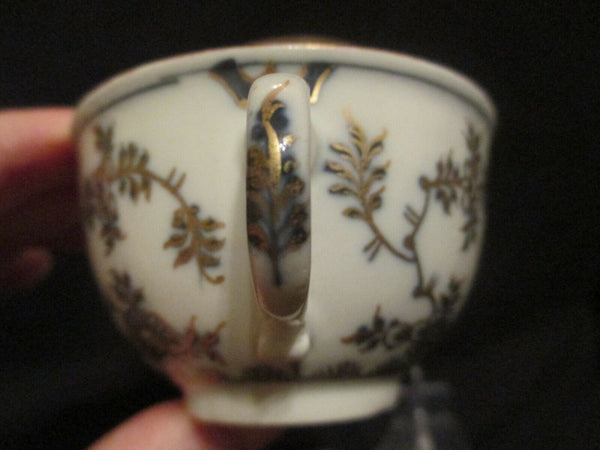 Meissen Porcelain Hausmaler Strawflower Ribbed Cup & Saucer 1740