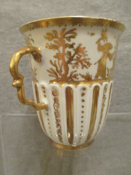 Meissen Porcelain Botteger Chinoiserie Beaker,  Bartholomäus Seuter 1725  (2)