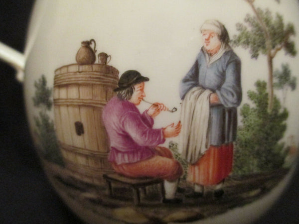 Cafetière en porcelaine Meissen avec scènes Tennier, marque Drehers très début des années 1700 