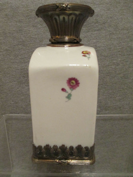 Boîte à thé florale en porcelaine Frankenthal Carl Theodor, années 1700