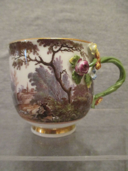 Meissen Continuous Hunting Scene Cup