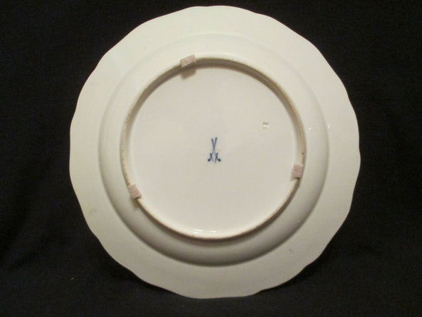 Meissen Porcelain Heraldic Dinner Plate.