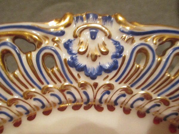 Assiette Percée En Porcelaine De Sèvres 1770 