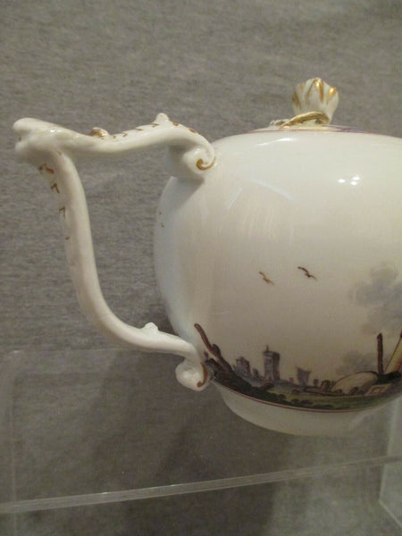 Meissen Porcelain Continuous kauffahrtei Scene Teapot 1735