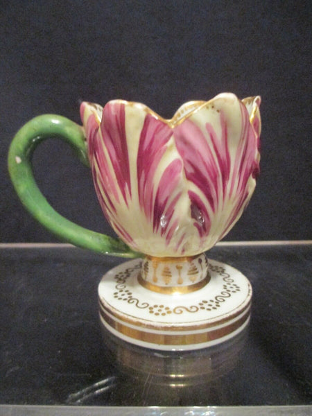 Derby Porcelain Tulip Cup Very Rare. 1820