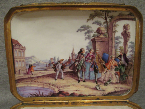 Meissen Casket Scenic Casket.... Circa 1755