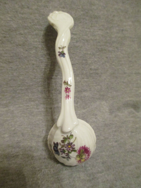 Cuillère Soucoupe Florale En Porcelaine De Meissen 18ème Siècle.