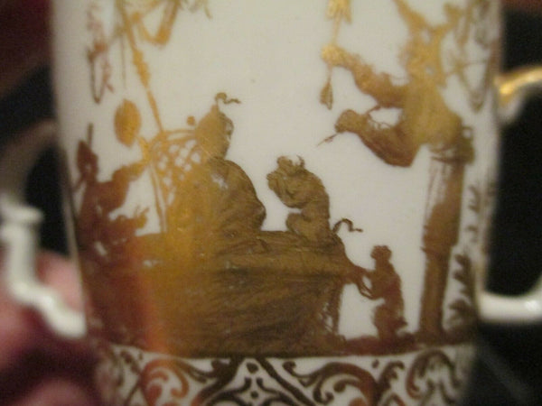 Bécher et soucoupe en porcelaine de Meissen Botteger Chinoiserie 1725 