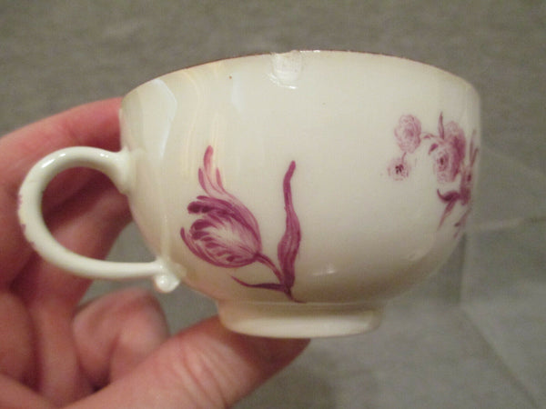 Tasse à Thé Florale Puce En Porcelaine De Meissen 1740