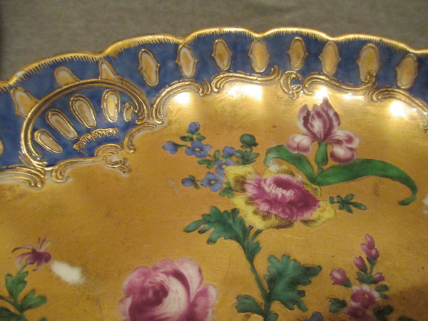 Chelsea-Porzellanteller mit Blumenmuster und Vergoldung, Goldanker, 18. Jh., sehr selten (1)