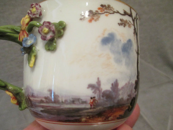 Meissen Continuous Hunting Scene Cup