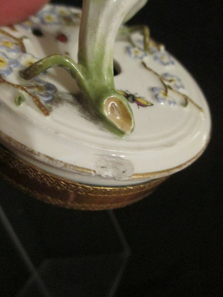 Couvercle de pot de chocolat en porcelaine de Meissen, fleur de Prunus 