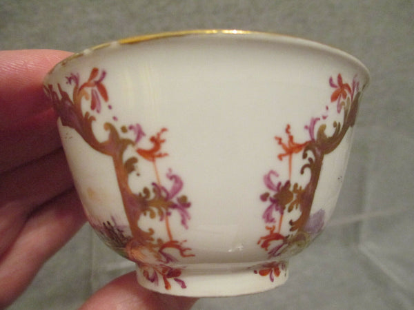 Meissen Porcelain Kauffahrtei Scene Tea Bowl 1735 (2)