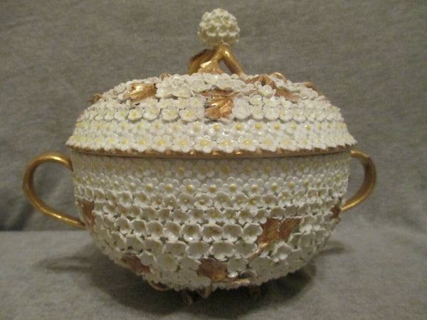 Meissen Porcelain Schneeballen Ecuelle