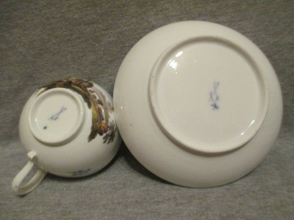 Meissen Porcelain Hunting Scene Cup & Saucer 18th C (2 of 2)