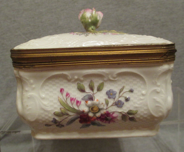 Meissen Casket Scenic Casket.... Circa 1755