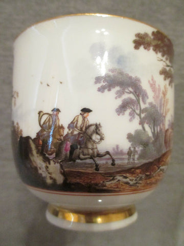Meissen Continuous Hunting Scene Cup