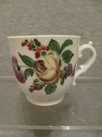 Cozzi Porzellan-Kaffeetasse mit Blumenmuster, 1770-80