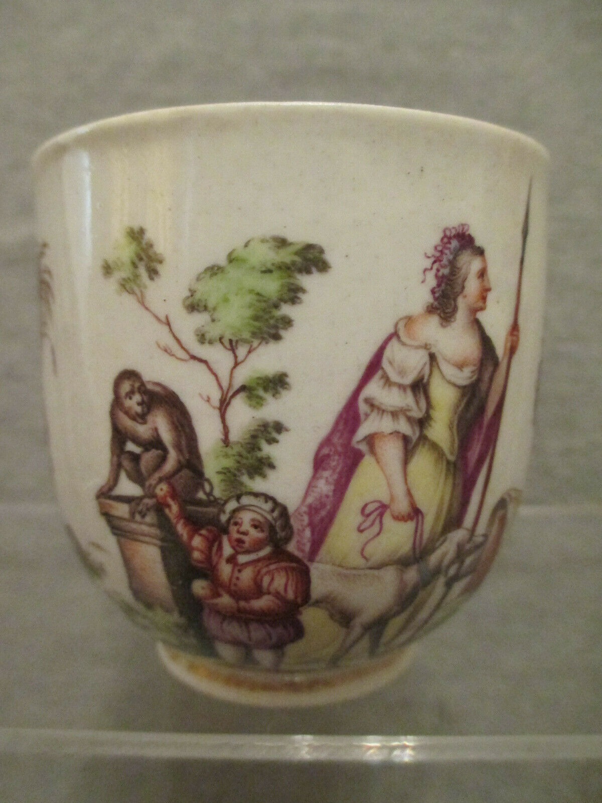 Meissen Porcelain, Hausmaler Cup 1740