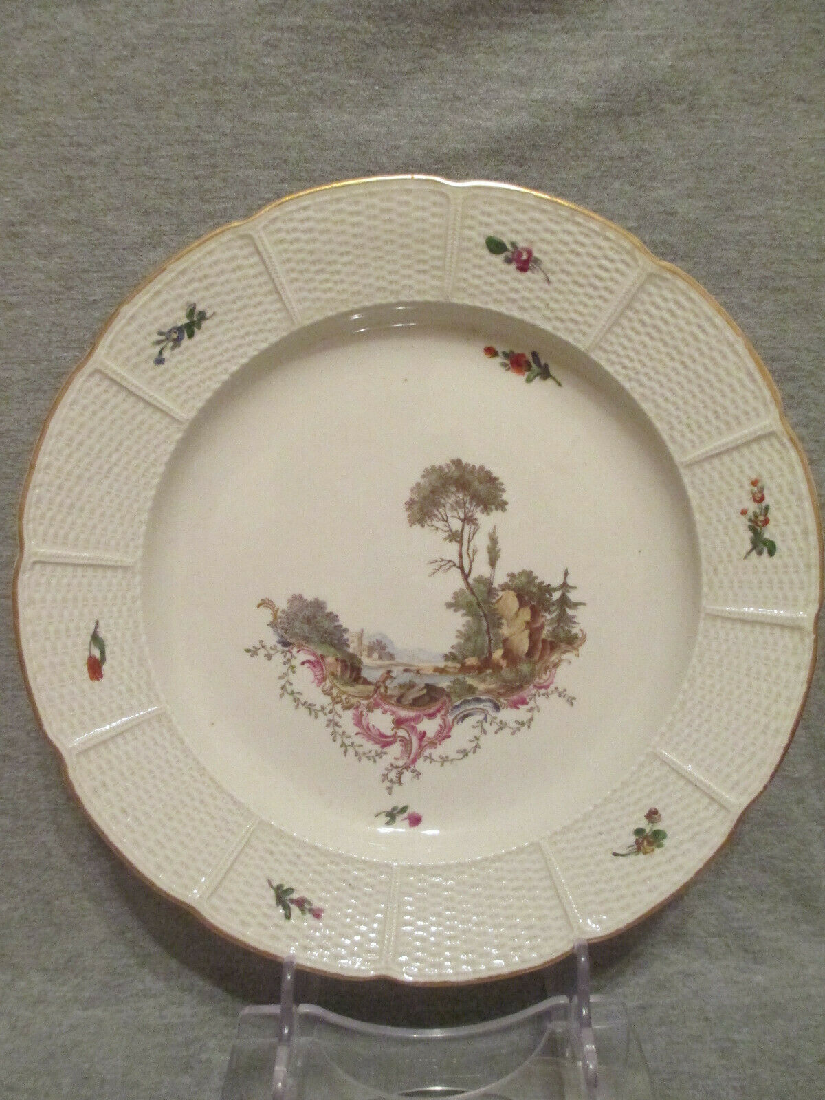 Assiette Scenice En Porcelaine De Ludwigsburg Des Années 1700 (2)