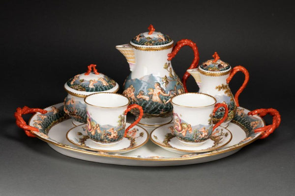 Tête-à-tête en porcelaine de Meissen de style Capodimonte dans un étui de voyage