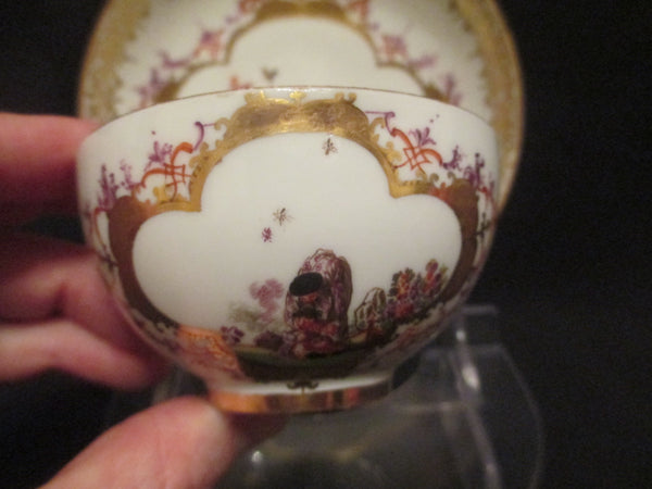 Meissen Chinoiserie Teeschale und Untertasse 1735. 