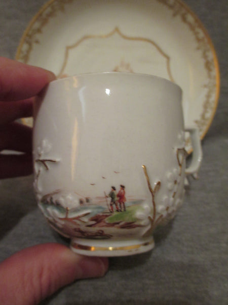 Meissen Hausmaler Tasse und Untertasse, um 1740.